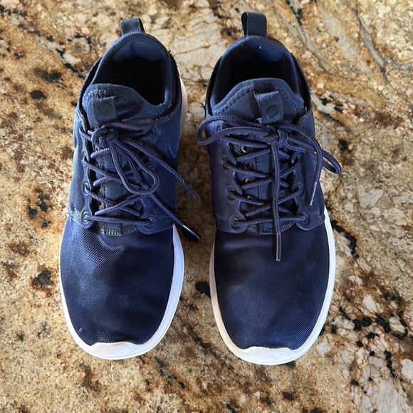 NIKE Roche Two sneakers - Picture 3 of 5